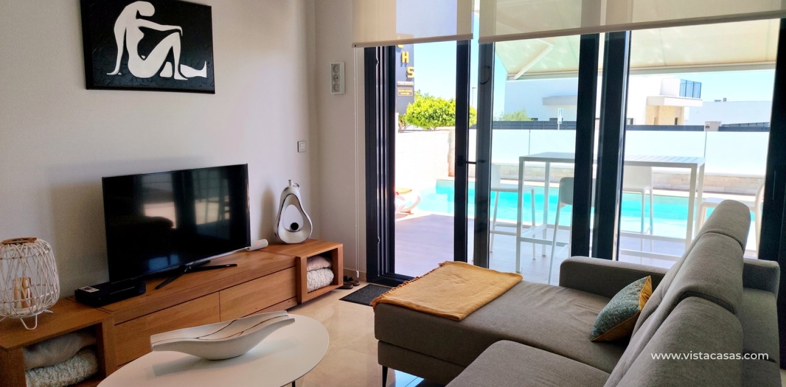 Resale - Villa - San Miguel de Salinas
