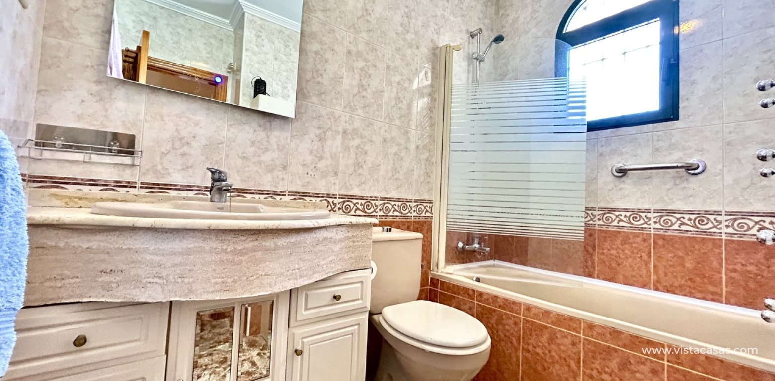 Resale - Townhouse - La Zenia