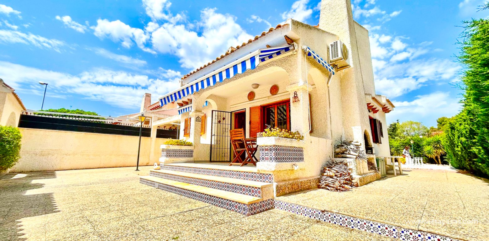 Sale - Villa - La Zenia