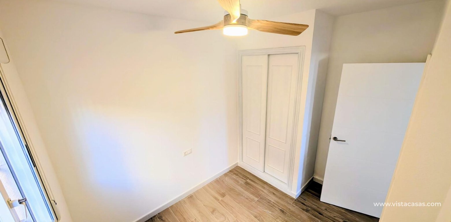 Sale - Radhus - Los Altos