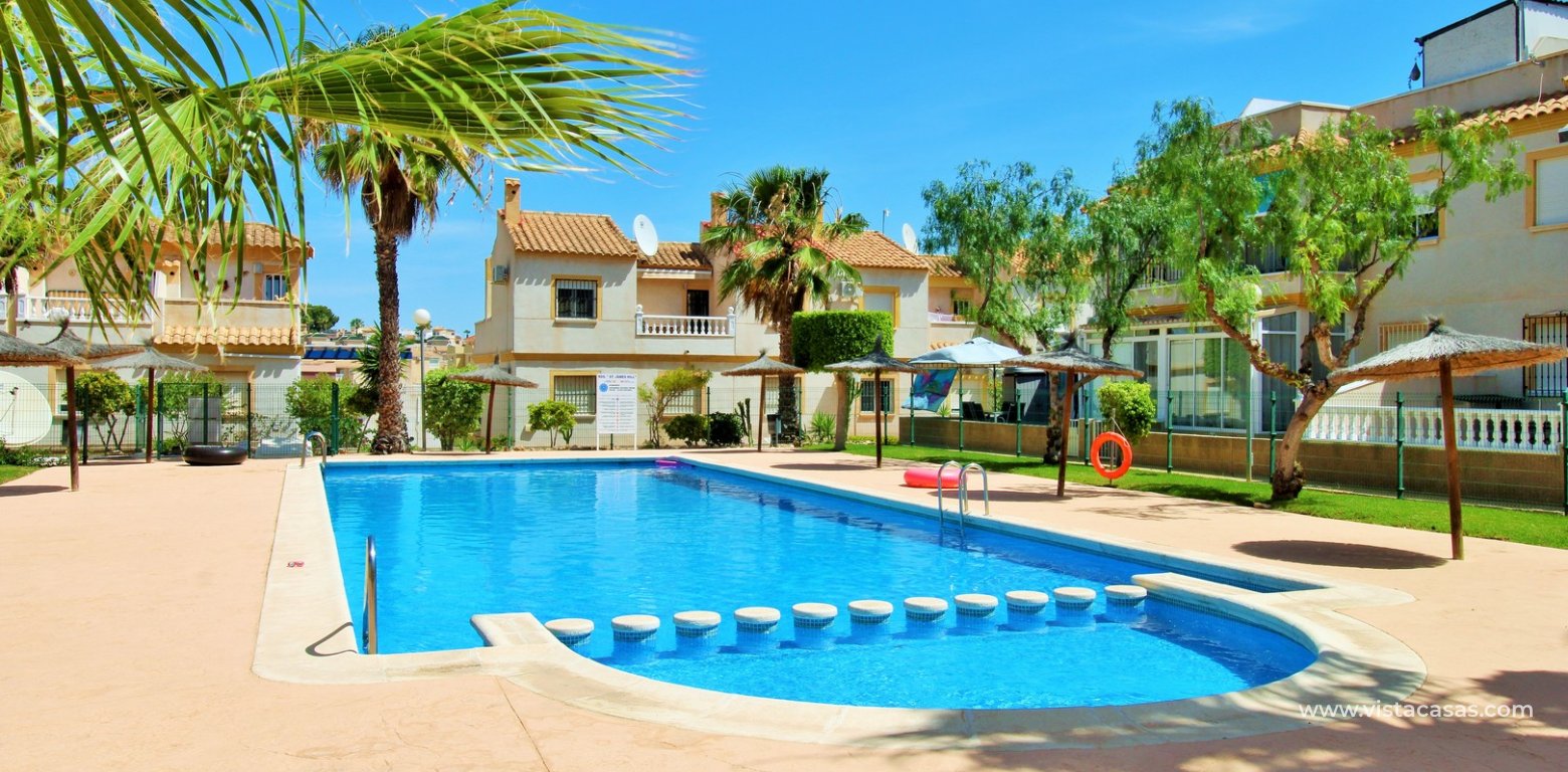 2 Bed Penthouse Apartment with Solarium For Sale in St James Hills Villamartin pool