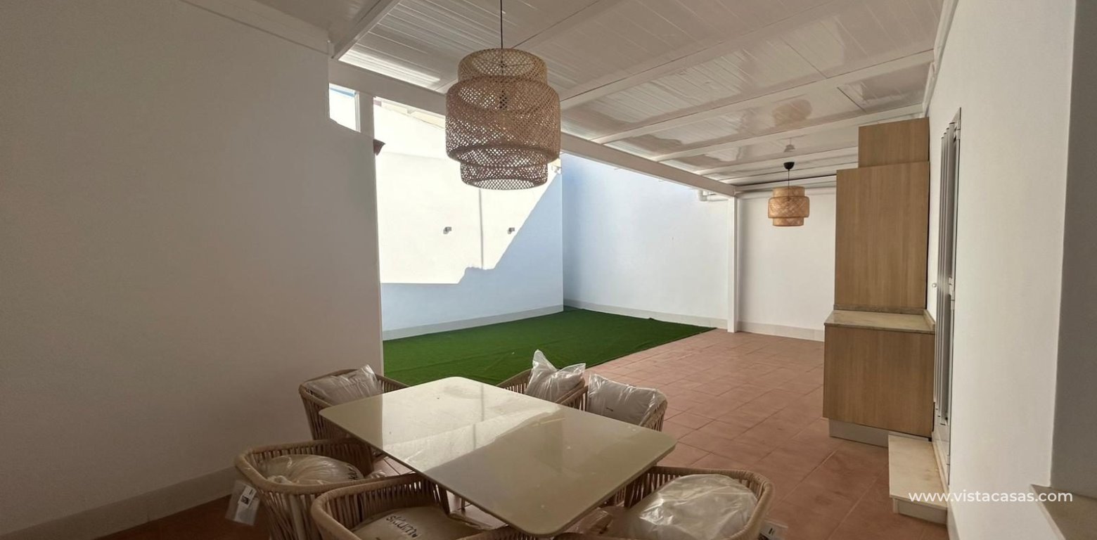 New Build - Townhouse - 