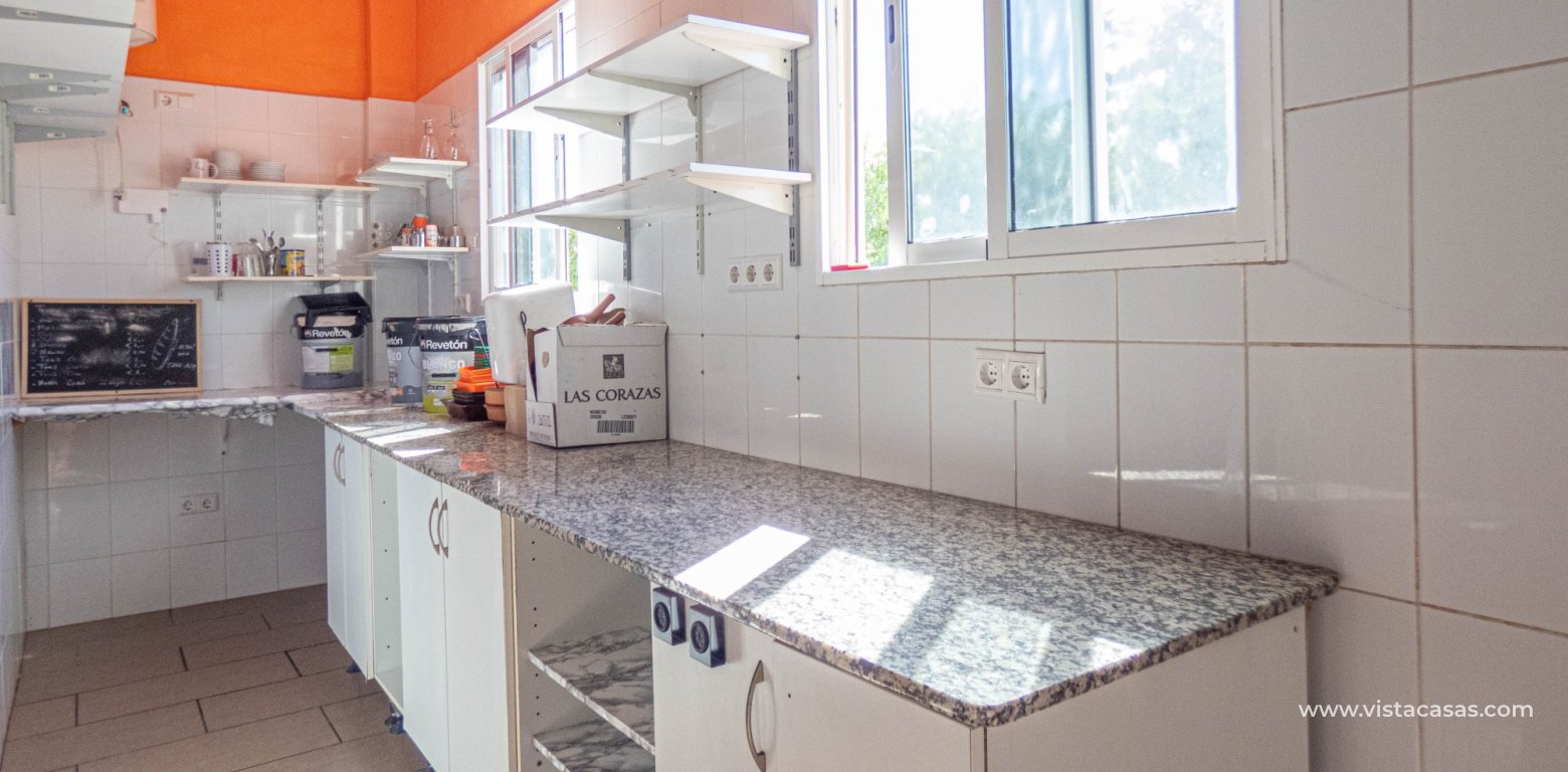 Resale - Commercial - Algorfa - La Finca Golf Resort