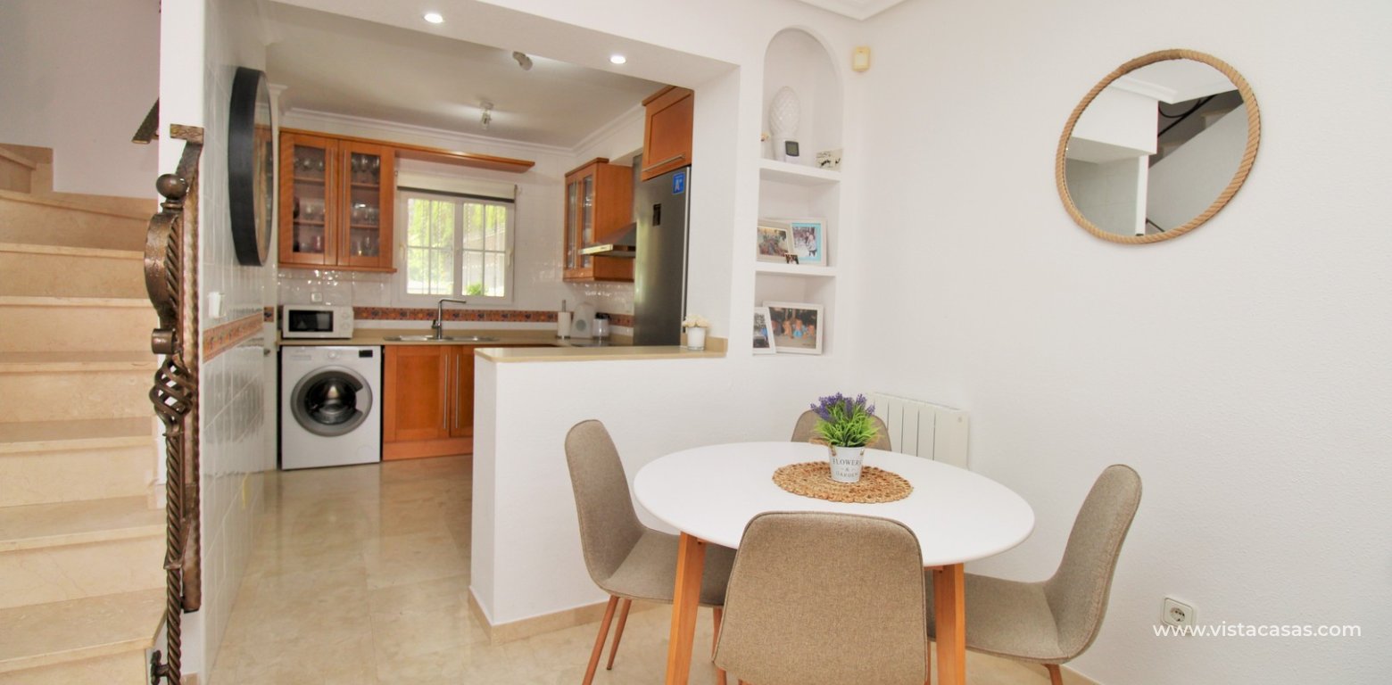 Sofia Townhouse For Sale in R1B Las Violetas Villamartin dining area