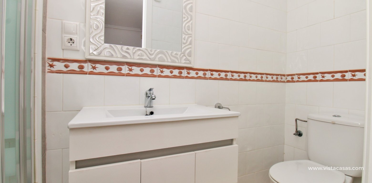 Sofia Townhouse For Sale in R1B Las Violetas Villamartin downstairs bathroom