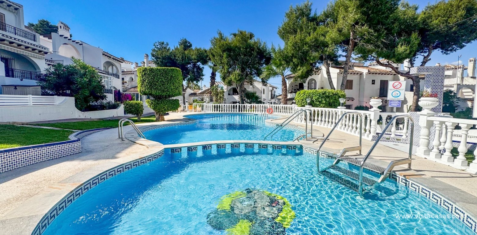 Resale - Bungalow - Torrevieja