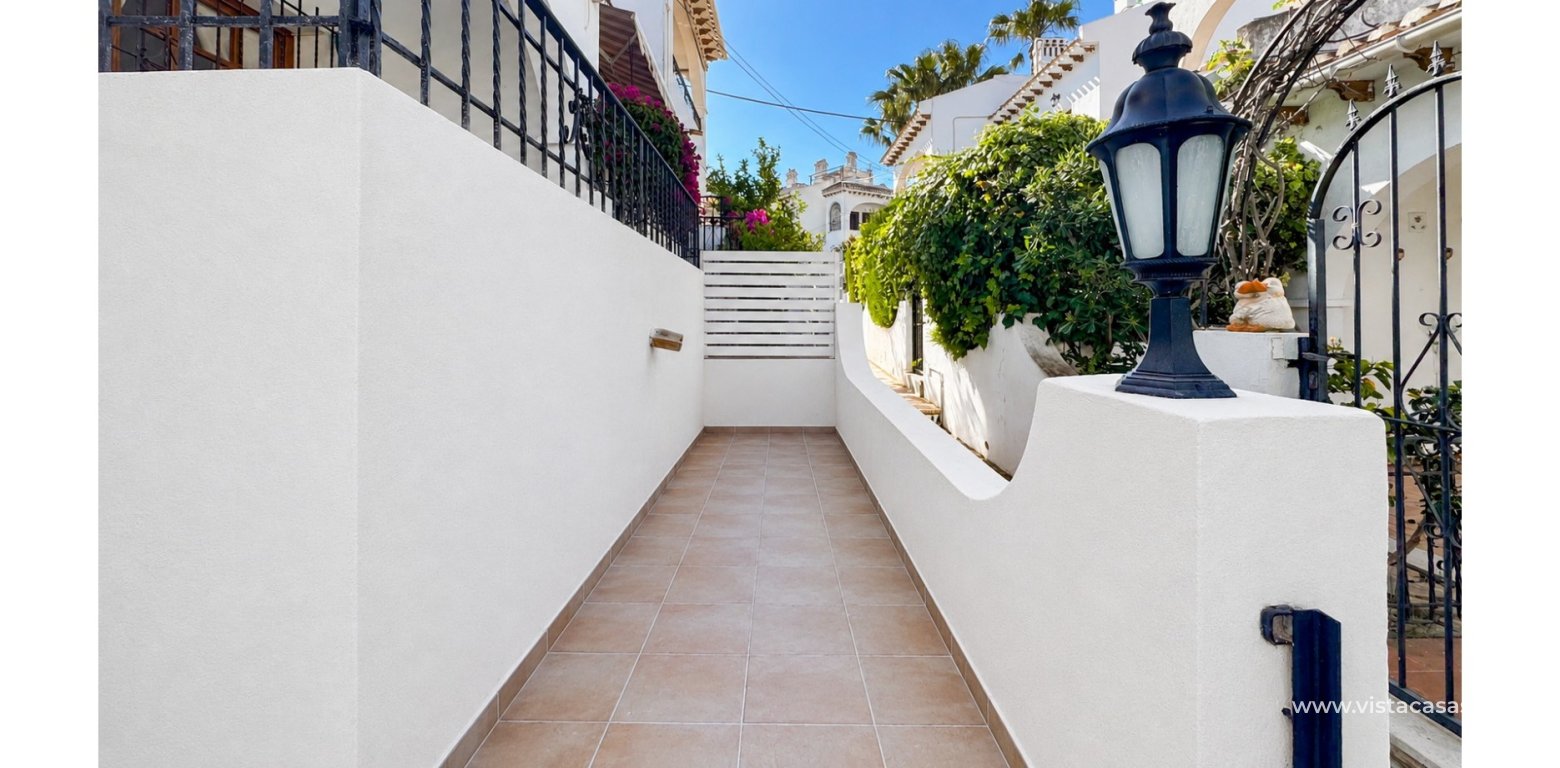 Resale - Bungalow - Torrevieja