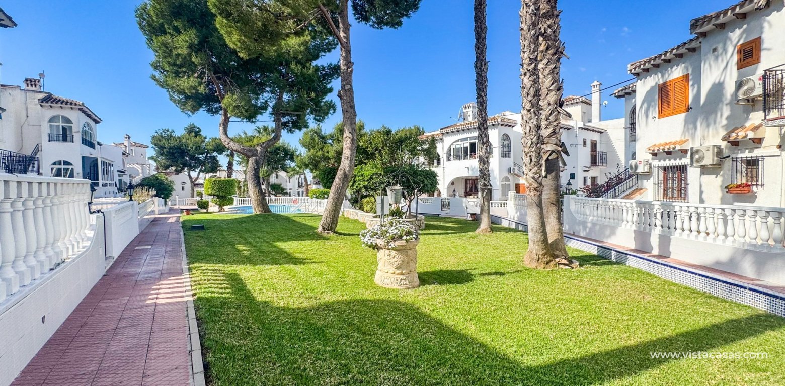 Resale - Bungalow - Torrevieja