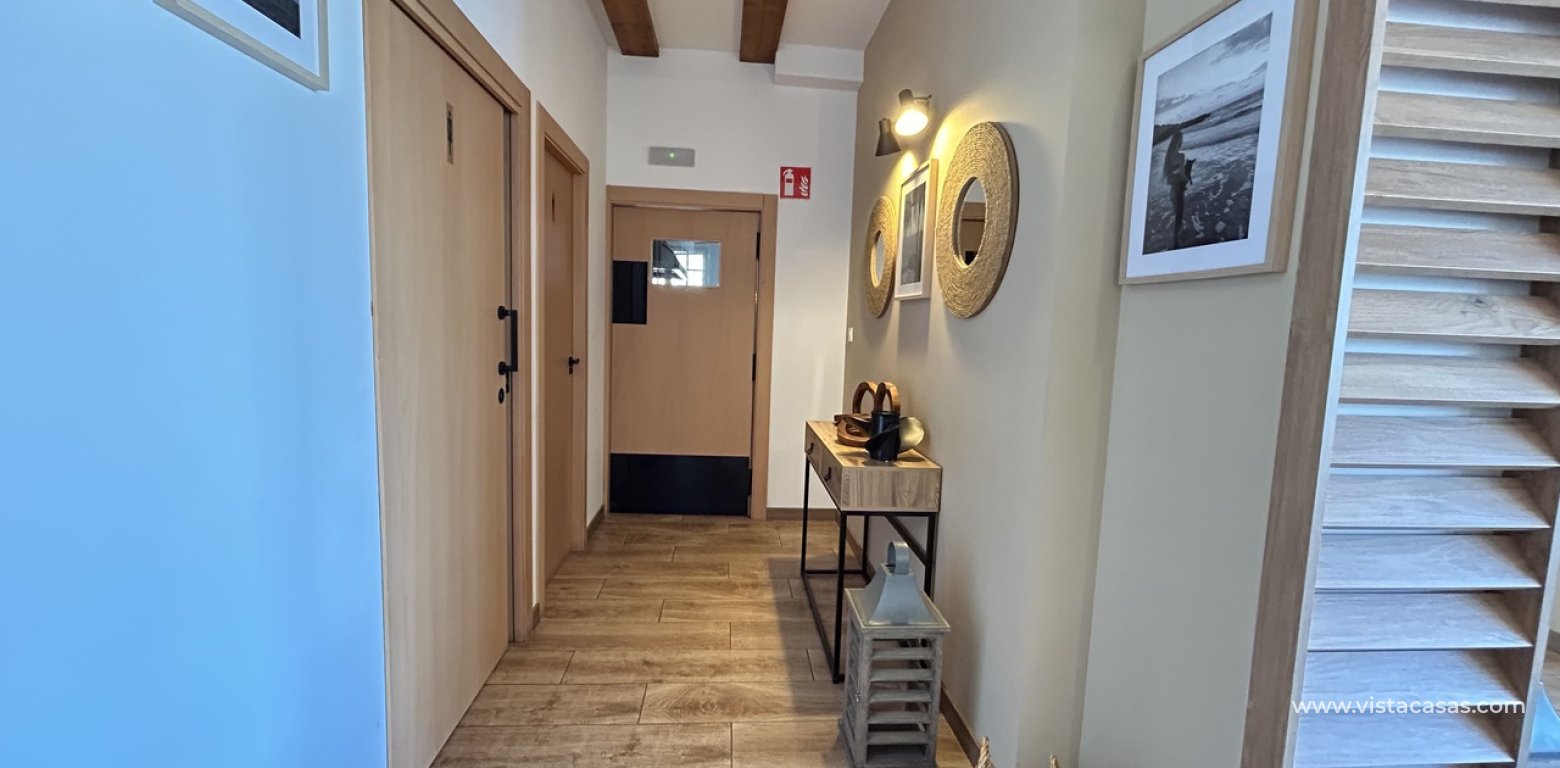 Vente - Commercial - Cabo Roig