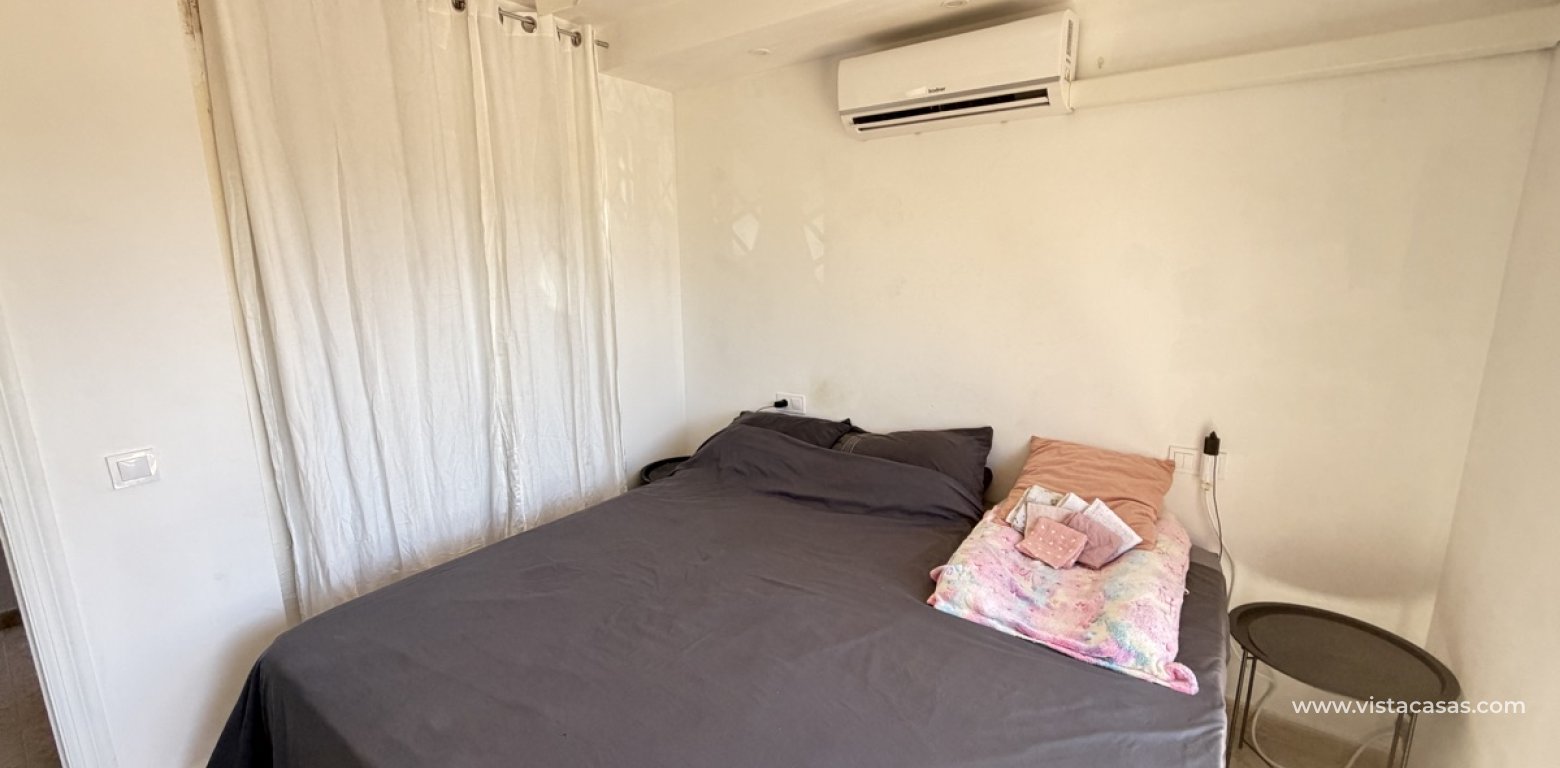 Resale - Villa - Villamartin