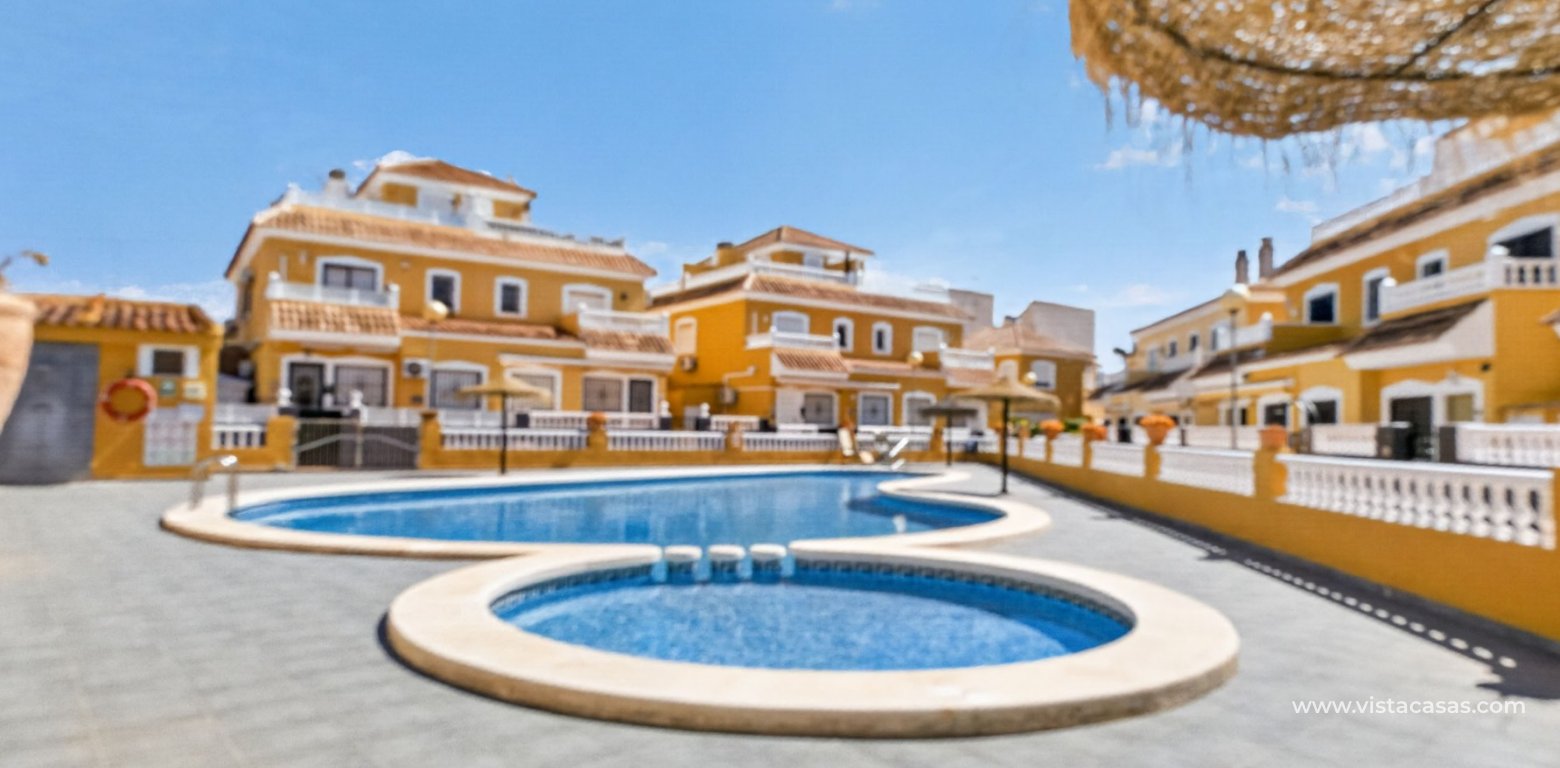 Sale - Radhus - Playa Flamenca