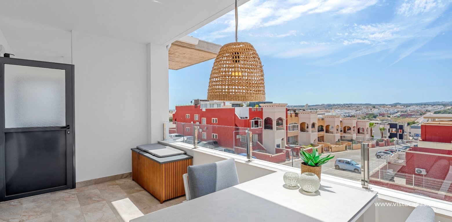 Resale - Apartment - Los Altos