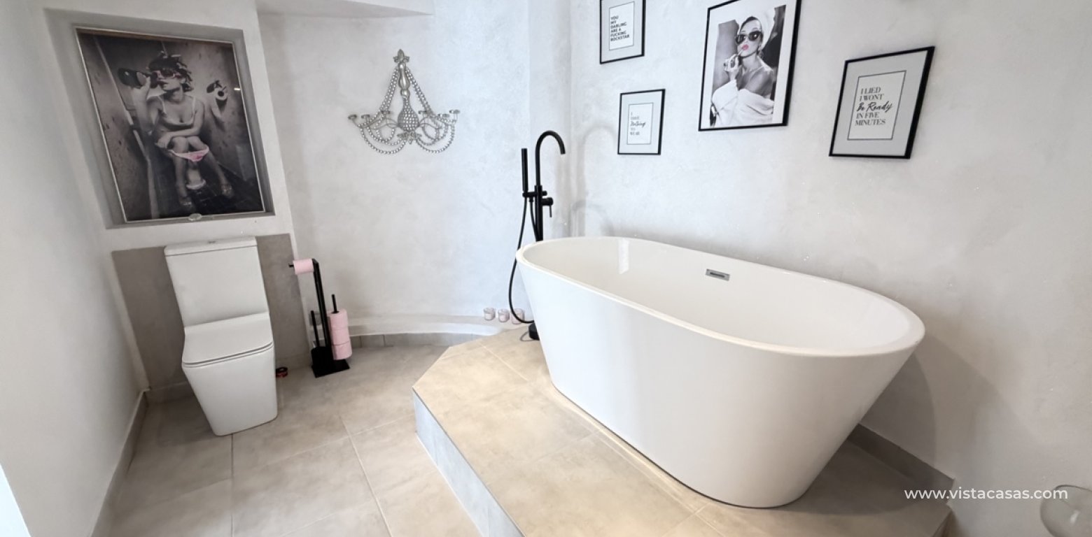 Resale - Villa - San Miguel de Salinas
