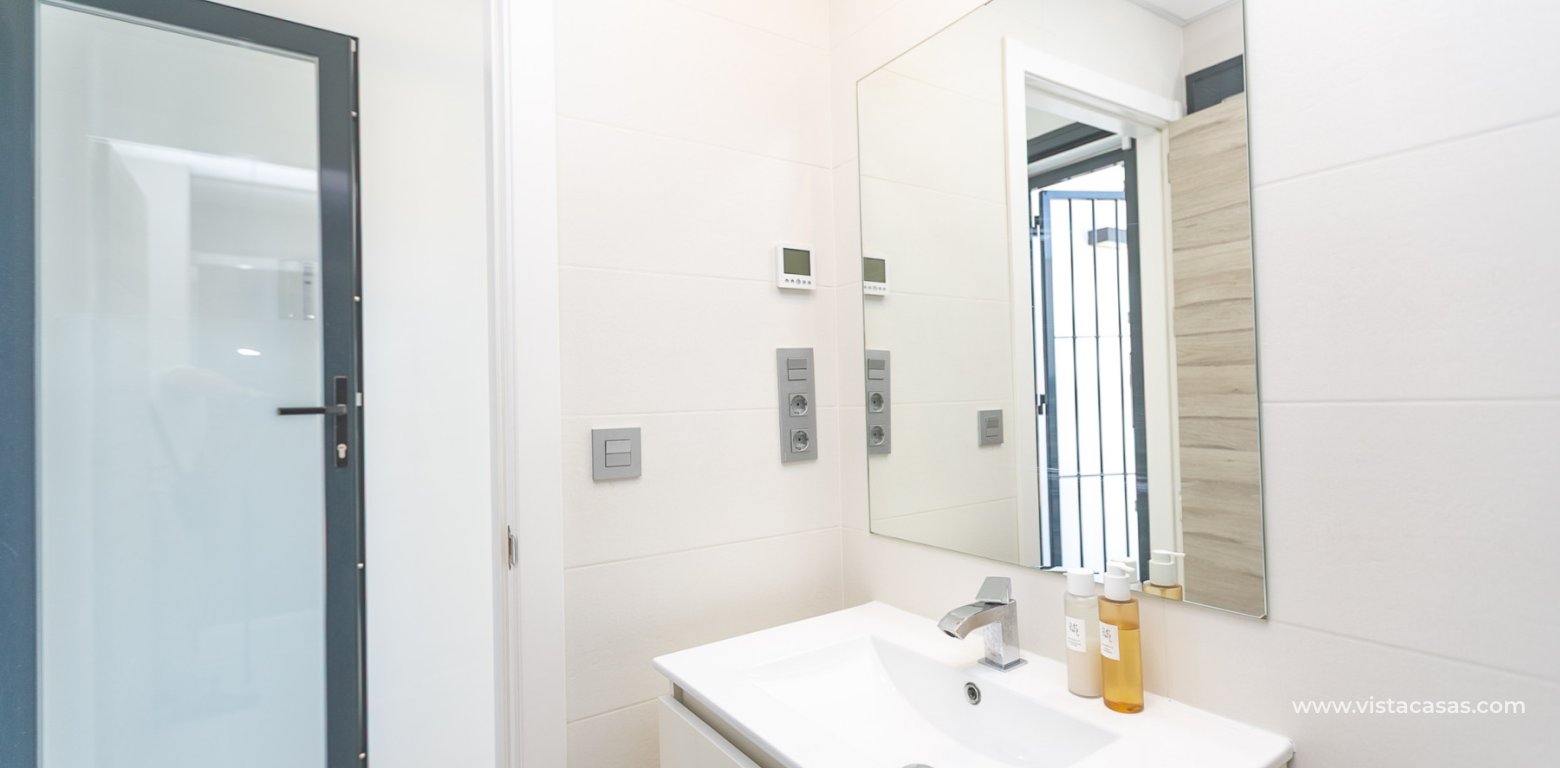 Sale - Villa - Villamartin