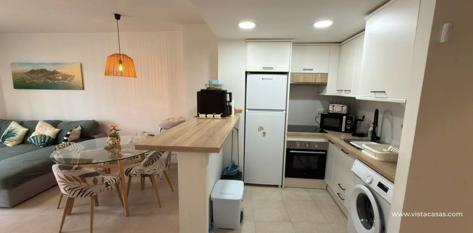 Resale - Apartment - Villamartin