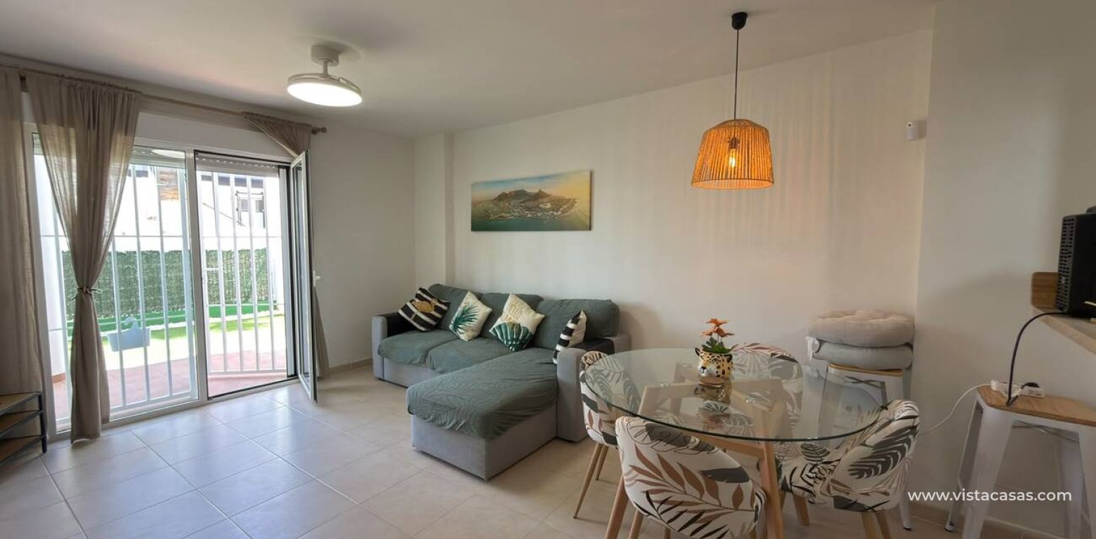 Resale - Apartment - Villamartin