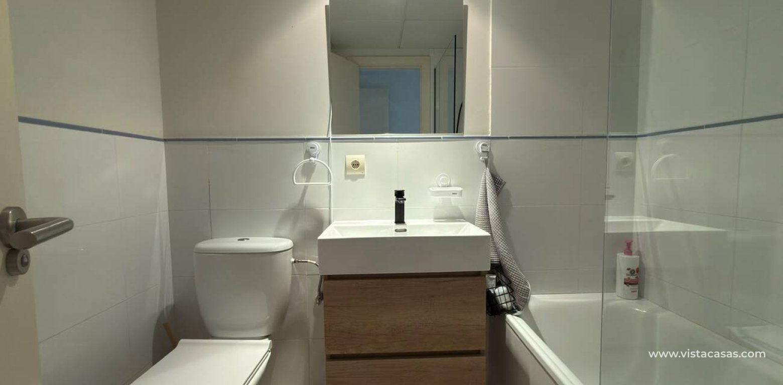 Resale - Apartment - Villamartin