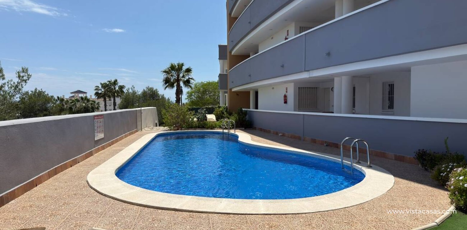 Resale - Apartment - Villamartin