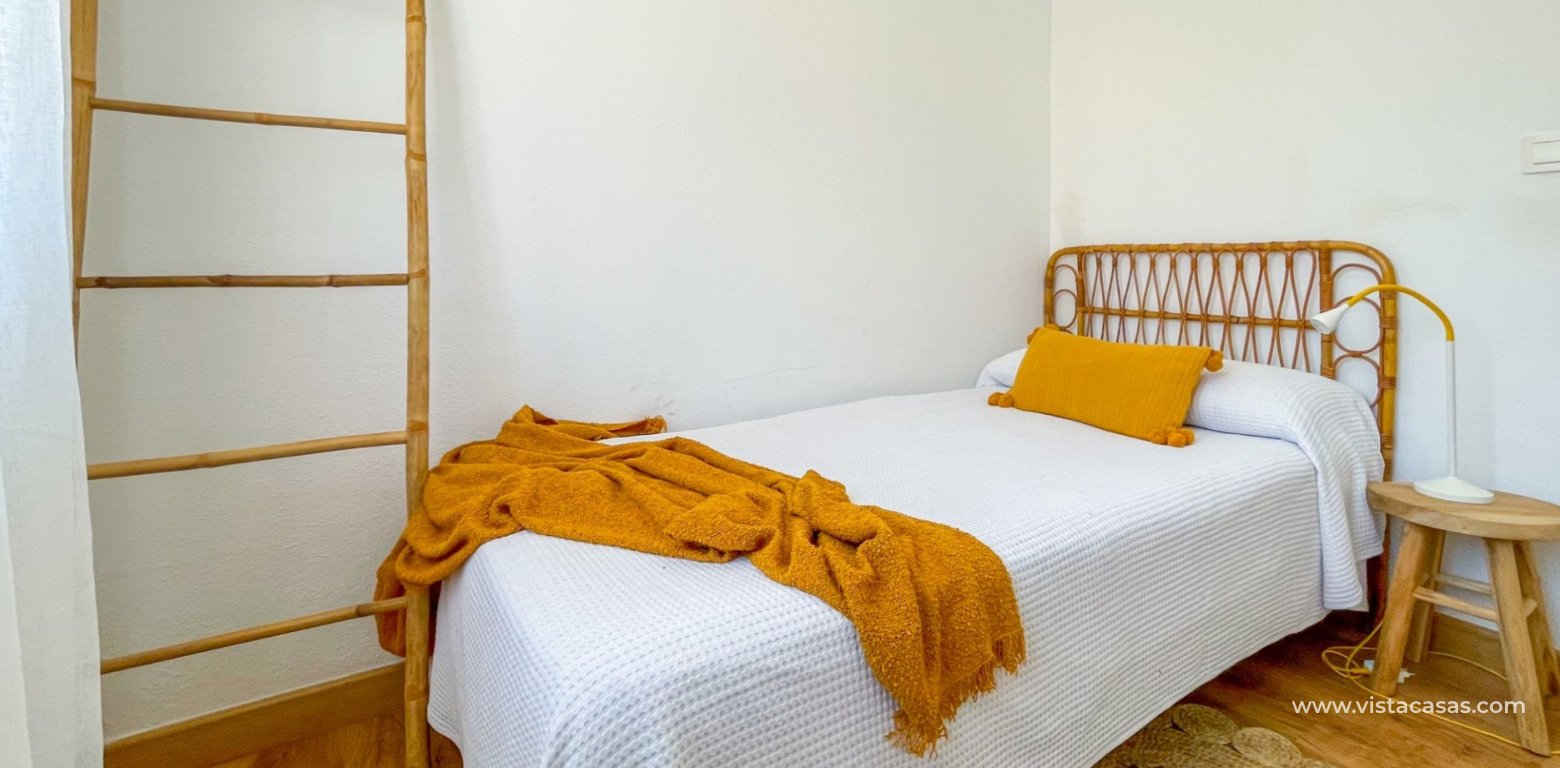 Sale - Radhus - Playa Flamenca