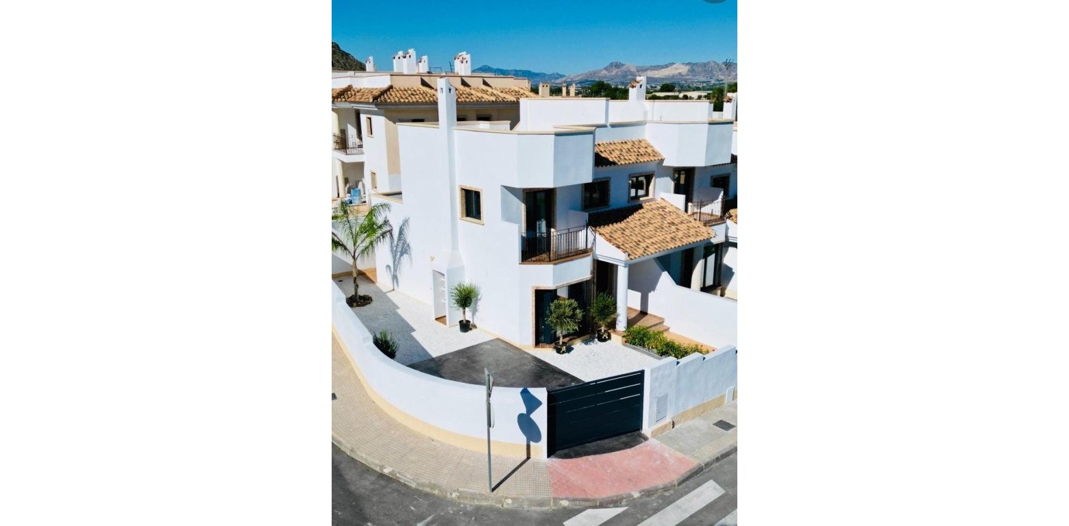 Obra Nueva - Townhouse - Cox