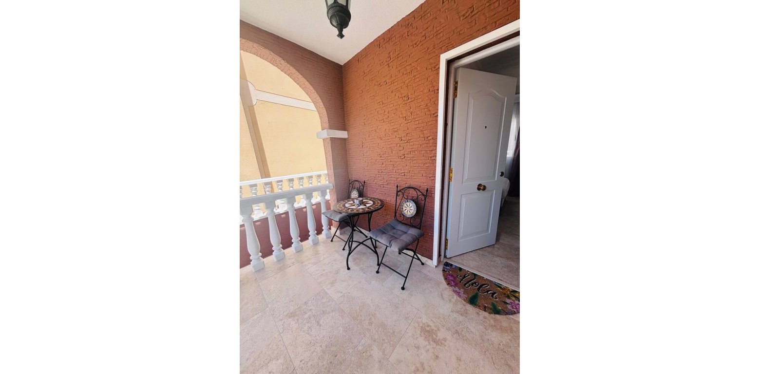Sale - Villa - Villamartin