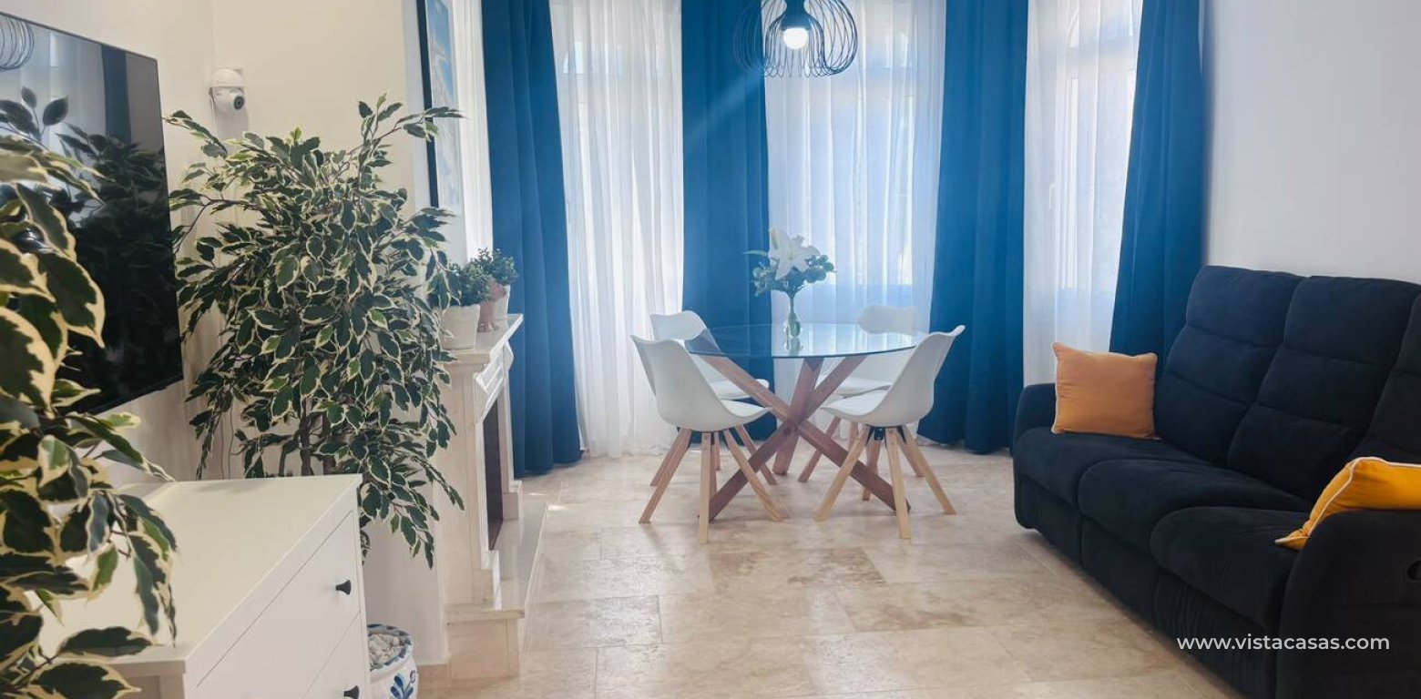 Sale - Villa - Villamartin
