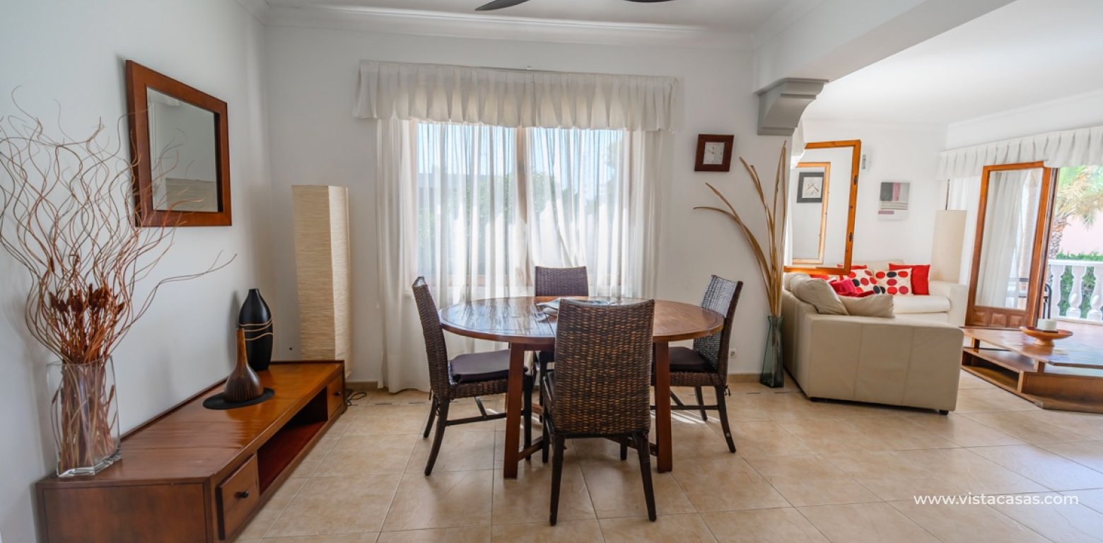 Resale - Villa - Cabo Roig