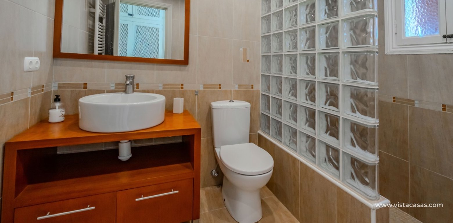 Resale - Villa - Cabo Roig