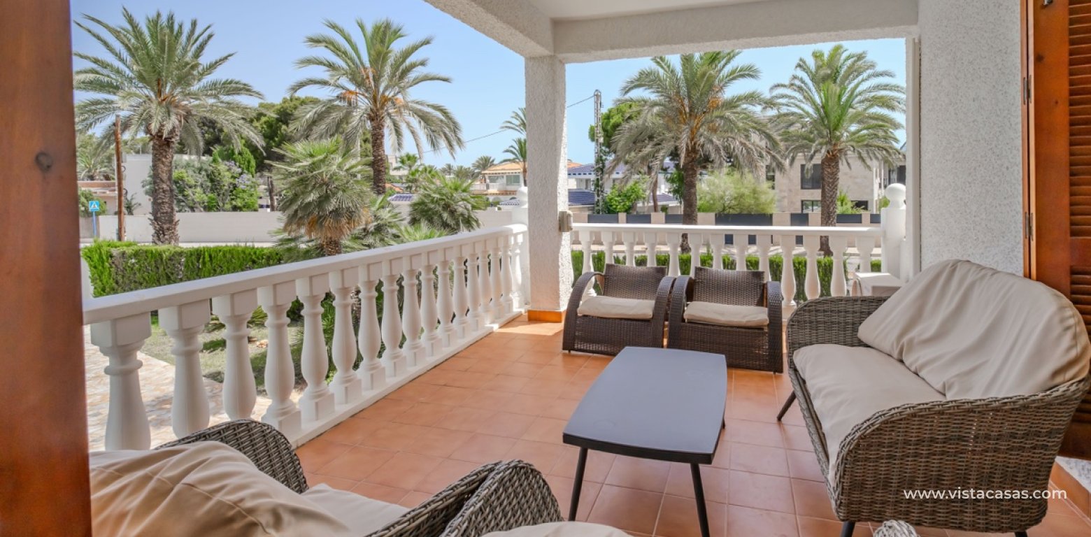 Resale - Villa - Cabo Roig