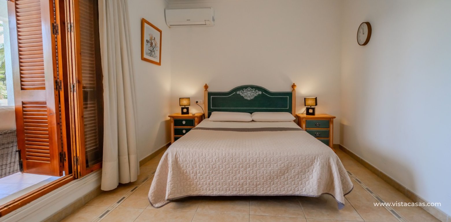 Resale - Villa - Cabo Roig