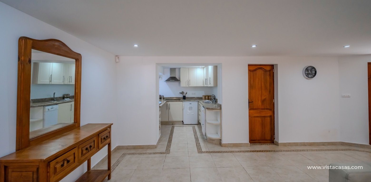 Resale - Villa - Cabo Roig