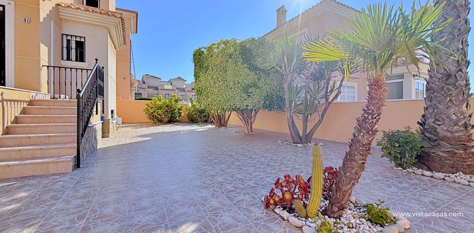 Sale - Villa - Punta Prima