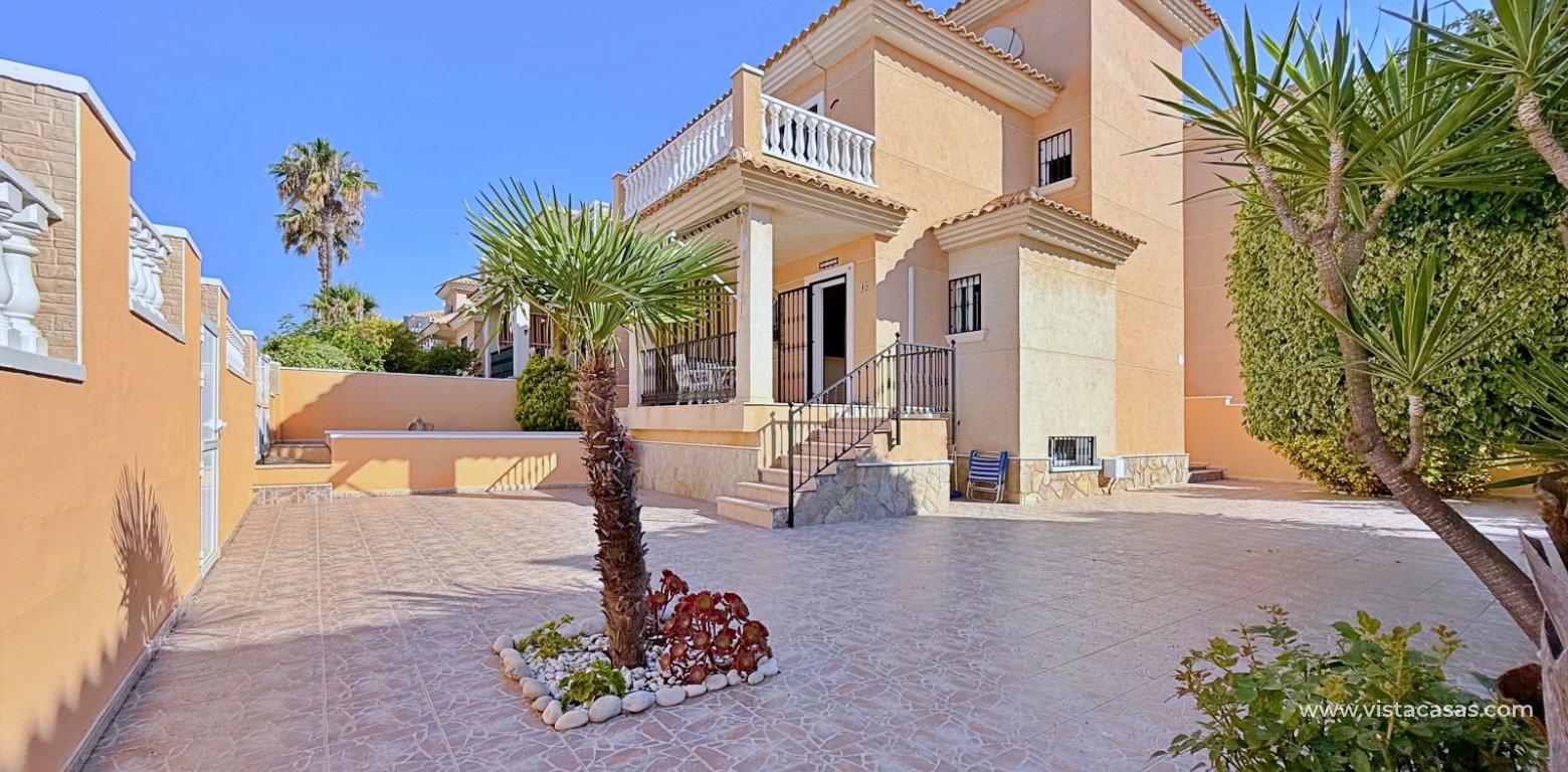 Sale - Villa - Punta Prima