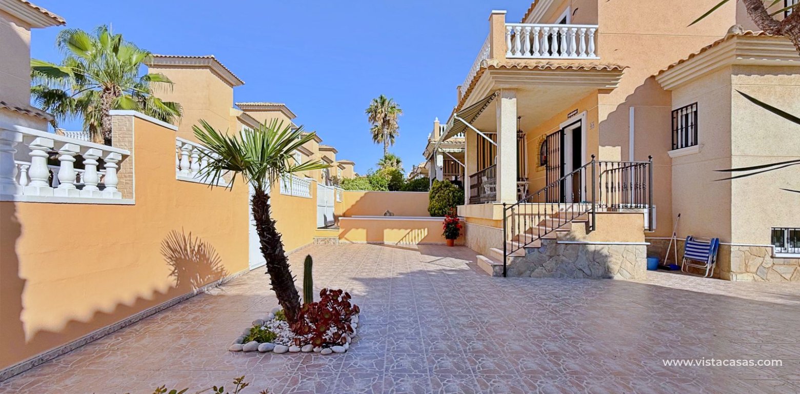 Sale - Villa - Punta Prima
