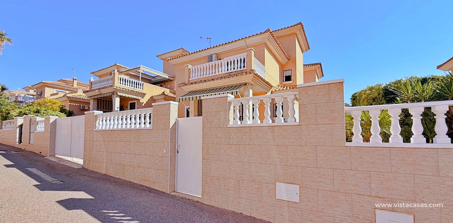 Sale - Villa - Punta Prima