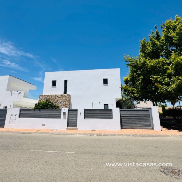 Villa - Resale - San Pedro del Pinatar - San Pedro del Pinatar