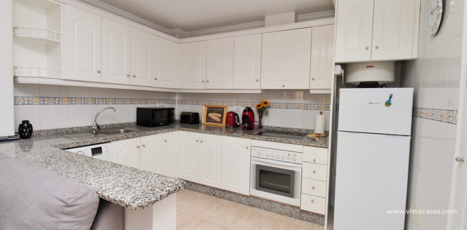South-East Quad House Opposite Pool in Villamartin Inspiración 2 Pau 8 kitchen
