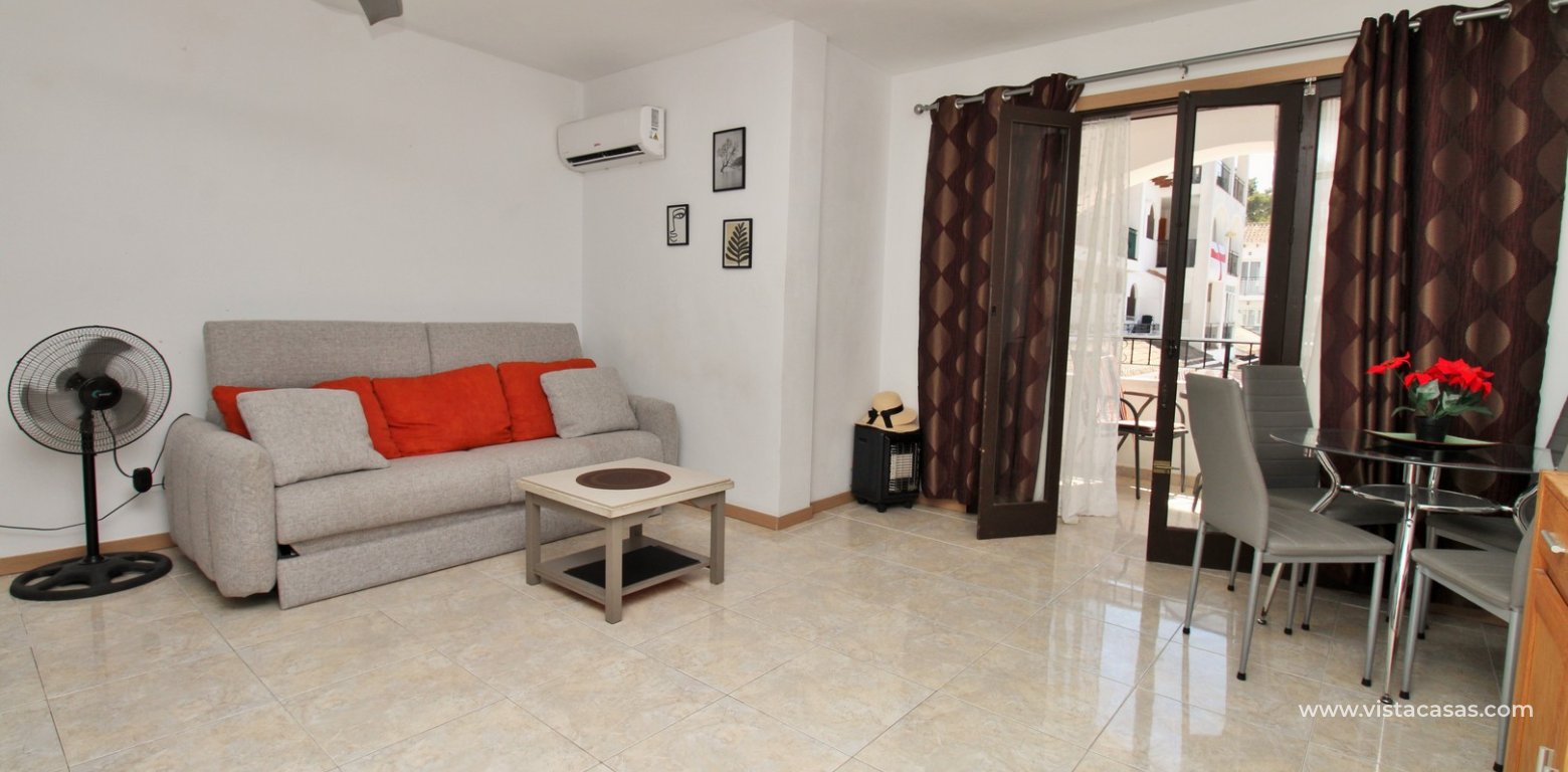 Updated 1 Bedroom Apartment in Villamartin Plaza lounge 2