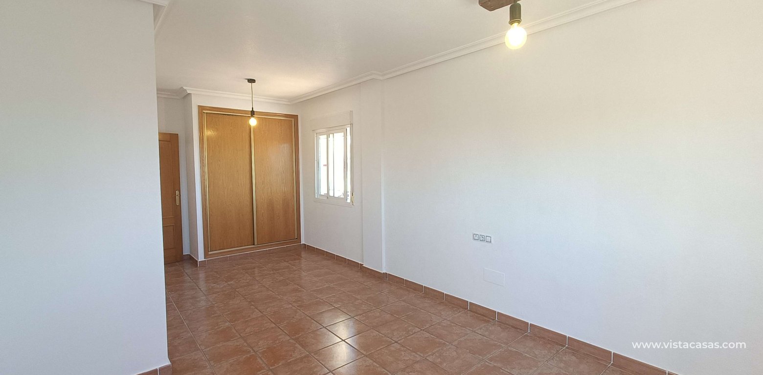 Resale - Villa - Cabo Roig