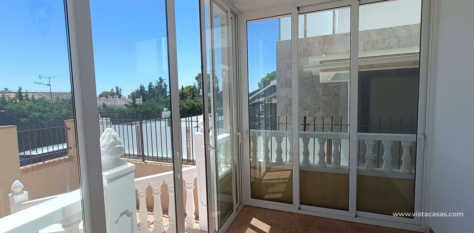 Resale - Villa - Cabo Roig
