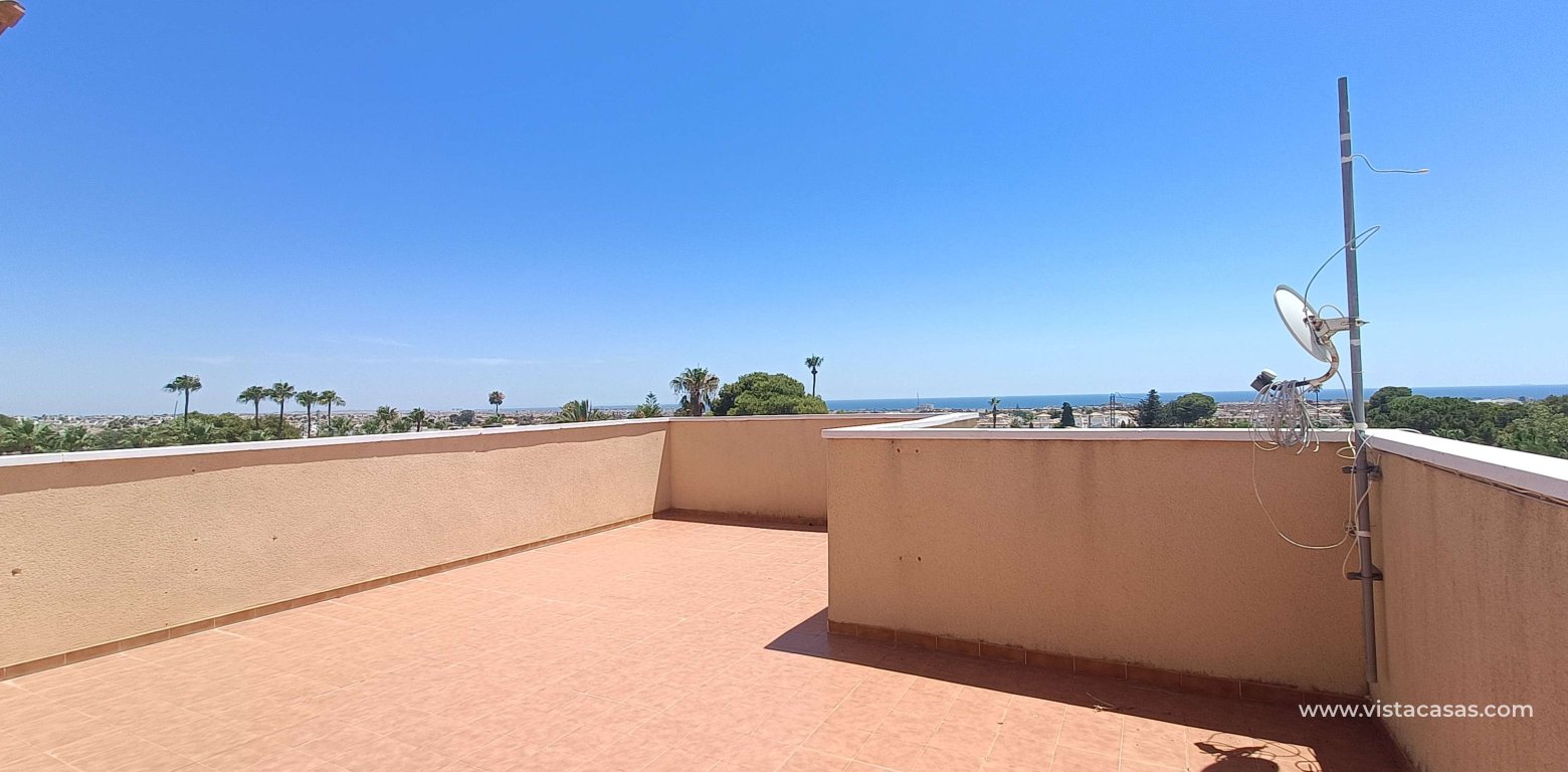 Resale - Villa - Cabo Roig