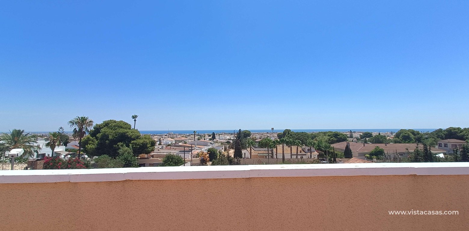 Resale - Villa - Cabo Roig