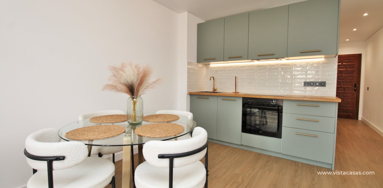 Fully Renovated Apartment 150m from Playa del Puerto For Sale Torre de la Horadada dining area