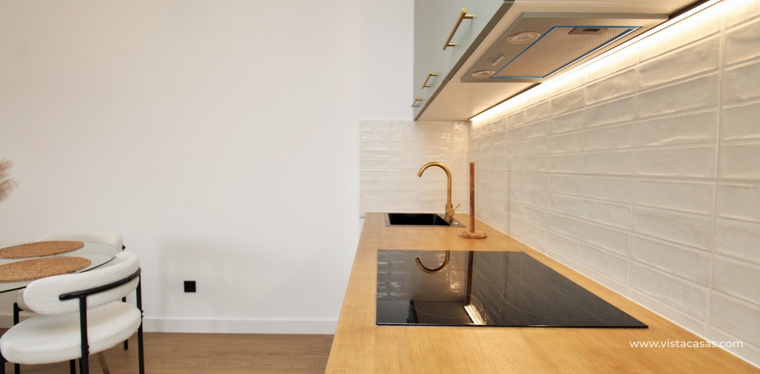 Fully Renovated Apartment 150m from Playa del Puerto For Sale Torre de la Horadada kitchen 2