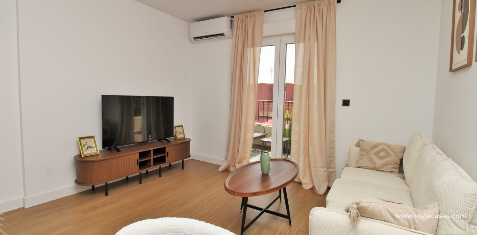 Fully Renovated Apartment 150m from Playa del Puerto For Sale Torre de la Horadada lounge 2