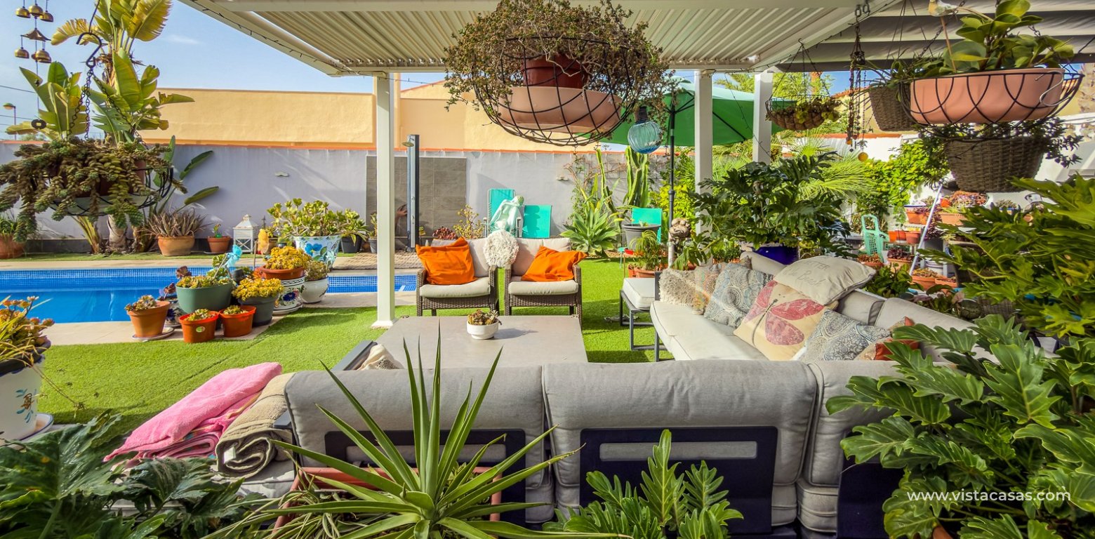 Resale - Villa - Torrevieja - Torretas