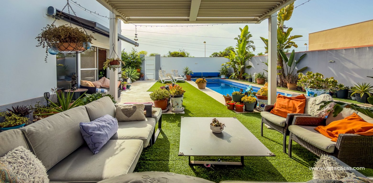 Resale - Villa - Torrevieja - Torretas