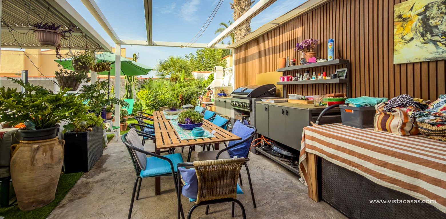 Resale - Villa - Torrevieja - Torretas