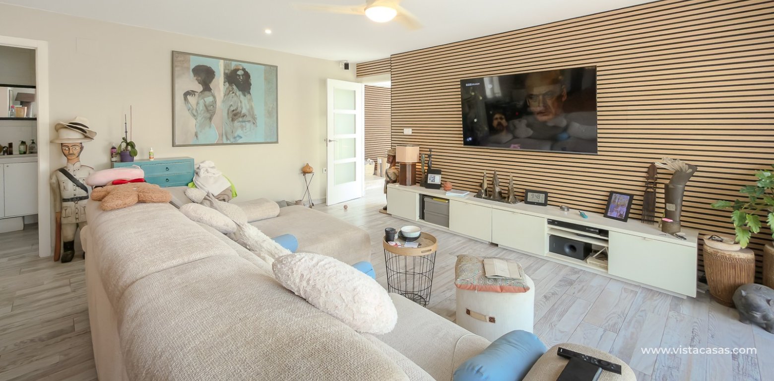 Resale - Villa - Torrevieja - Torretas