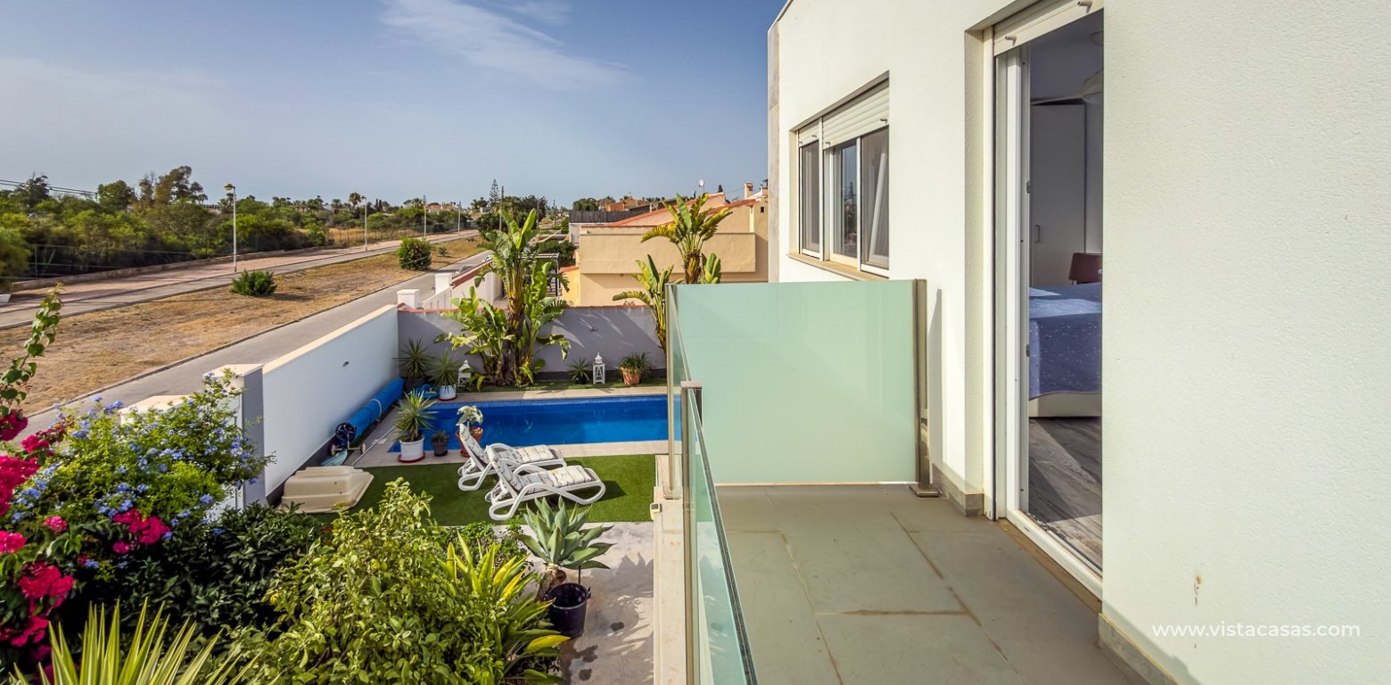 Resale - Villa - Torrevieja - Torretas